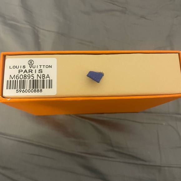LV X NBA wallet white - Picture 6 of 16